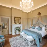 Luxury Beds at Cornhill Castle