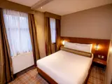Bedroom at Lynnhurst