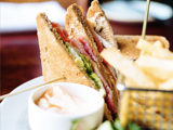 Close up shot of a Sandwich at Cornhill Castle