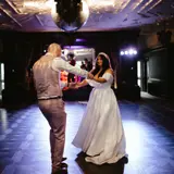 Couple sharing their first dance