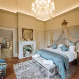 cornhill castle honeymoon suite biggar
