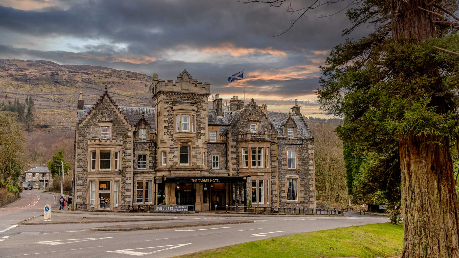 hotel in loch lomond